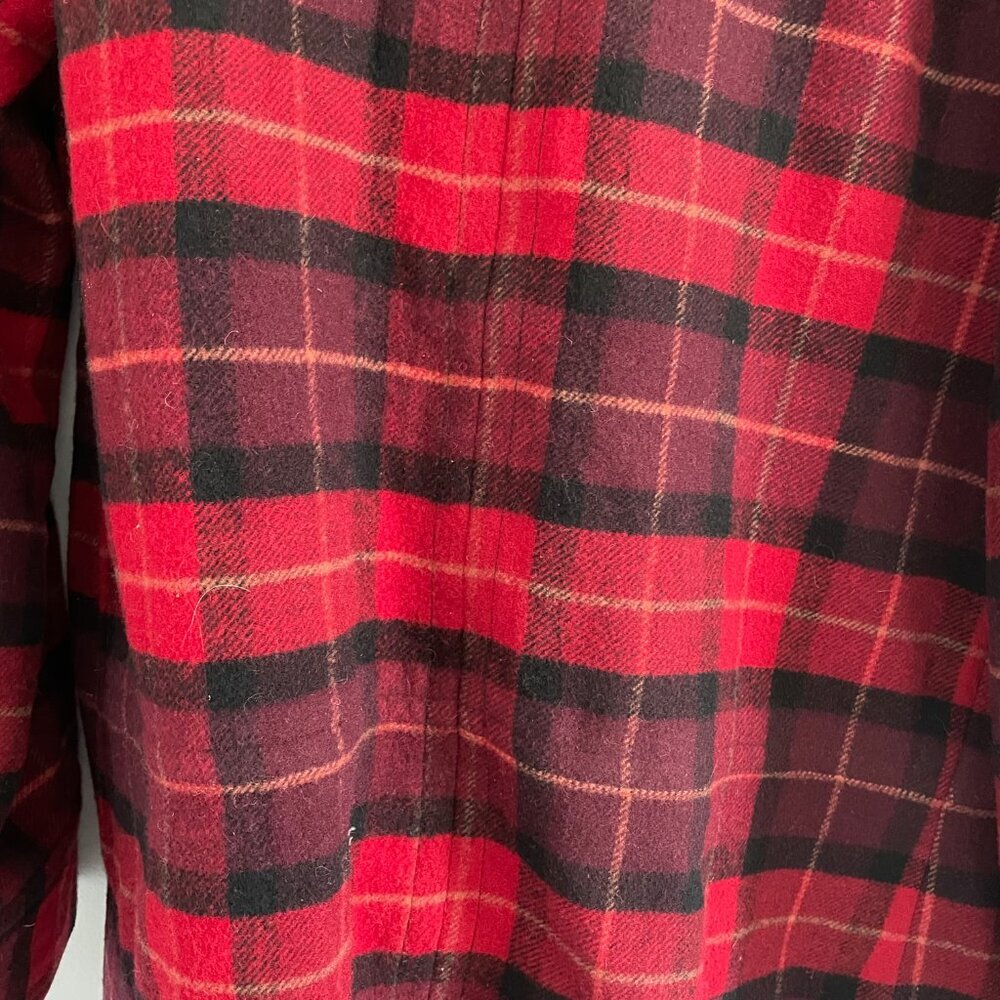 Chris and Jaime Red and Black Woman Checkered Coat Size L - Picture 6 of 7